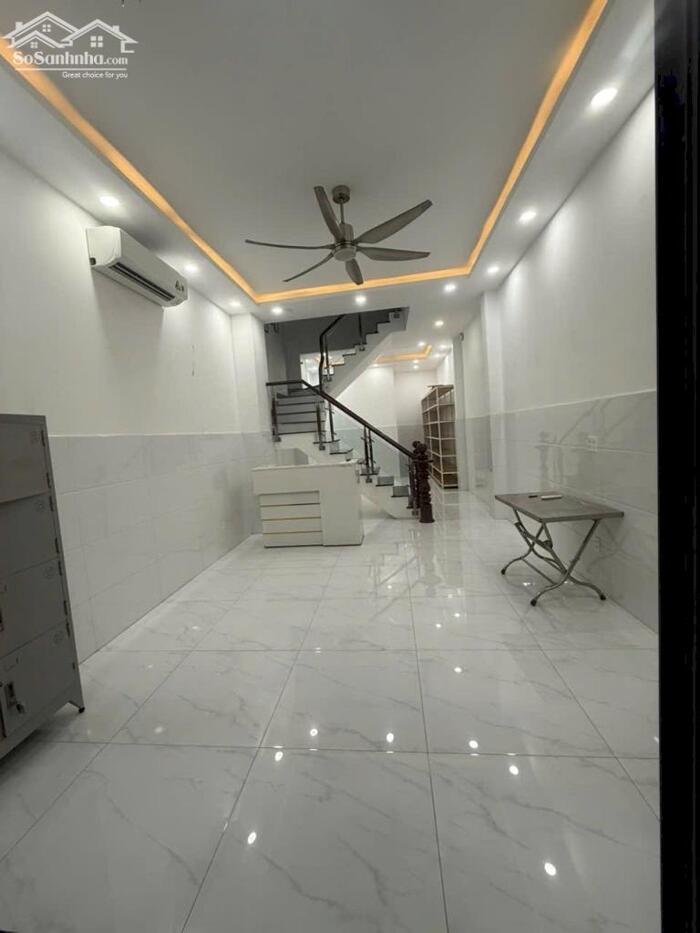 Hình ảnh NHÀ 3 TẦNG GÒ VẤP – HẺM XE HƠI PHAN HUY ÍCH – 68M² SÁT MẶT TIỀN 0