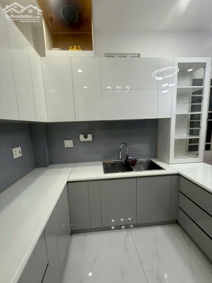 Hình ảnh NHÀ 3 TẦNG GÒ VẤP – HẺM XE HƠI PHAN HUY ÍCH – 68M² SÁT MẶT TIỀN 3