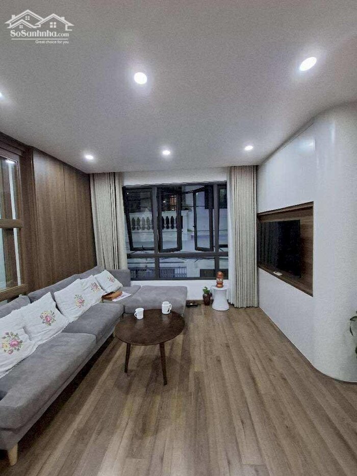Hình ảnh bán nhà lô góc kinh doanh ô tô vào nhà nghĩa tân cầu giấy 2