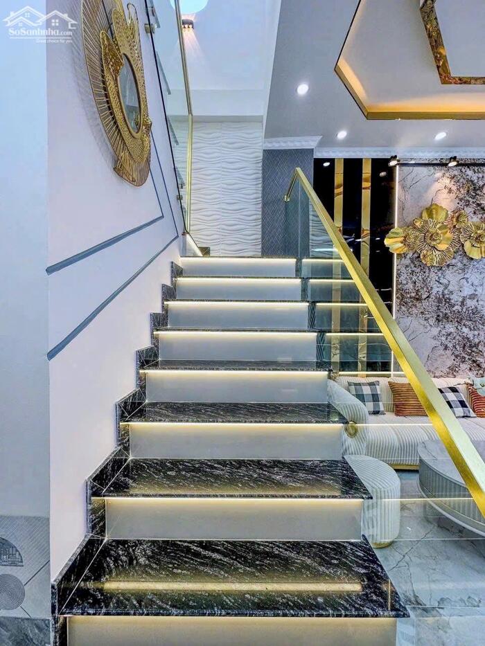 Hình ảnh Bán nhà mới xây hoàn thiện có nội thất giá chưa tới 3 tỷ 0