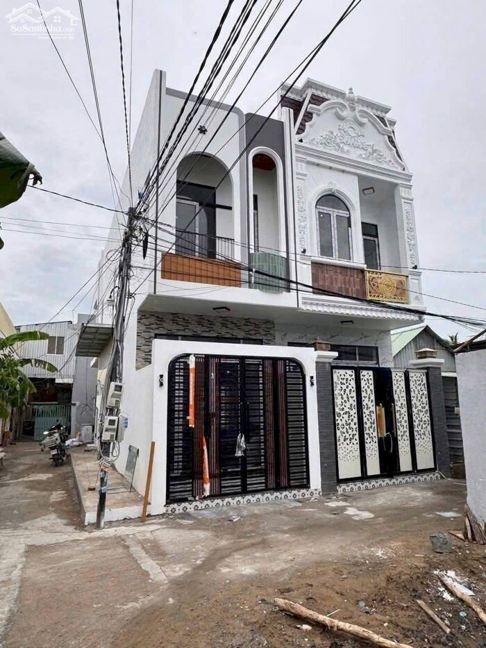 Hình ảnh Bán nhà mới xây hoàn thiện có nội thất giá chưa tới 3 tỷ 4