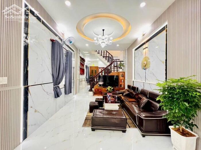 Hình ảnh Bán nhà góc 2 mặt tiền Hiệp Thành 35, Quận 12 – Hẻm xe hơi – Nhà mới đẹp – 4PN – Sổ riêng hoàn công 1