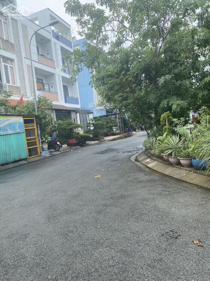 Hình ảnh Bán đất xây nhà 80 m2 , KDC chợ bình điền, Q8 , 3,9 tỷ 2