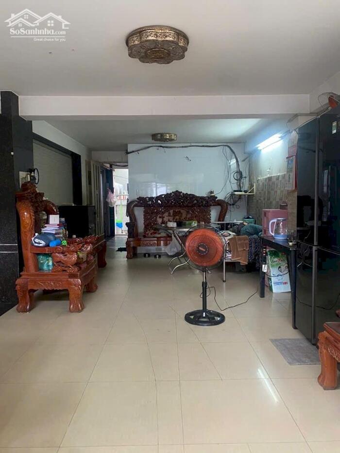 Hình ảnh BÁN CHDV 7 LẦU BTCT - MẶT TIỀN HOÀNG NGÂN, AN DƯƠNG VƯƠNG, P16 Q8 1