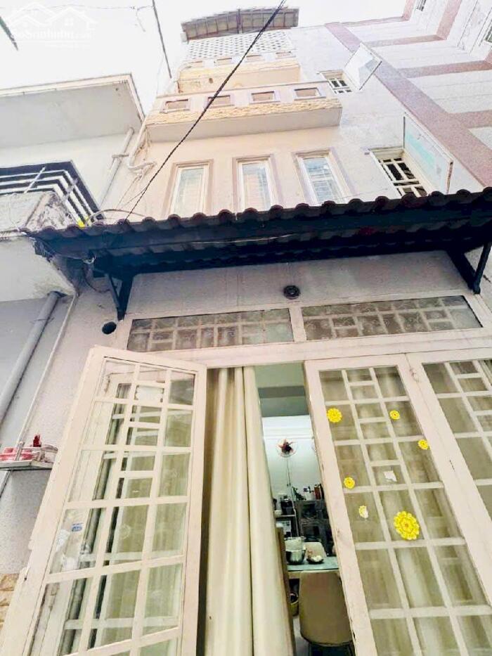 Hình ảnh BÁN NHÀ ĐÀO DUY ANH, P9, PHÚ NHUẬN, GẦN CV GIA ĐỊNH 4 TẦNG NHỈNH 5 TỶ. 0