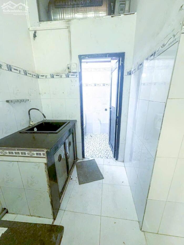 Hình ảnh Kiếm đỏ mắt luôn ko có căn thứ 2 - 57m2 ở Q6 mà có 3.8 tỷ mà còn TL 8