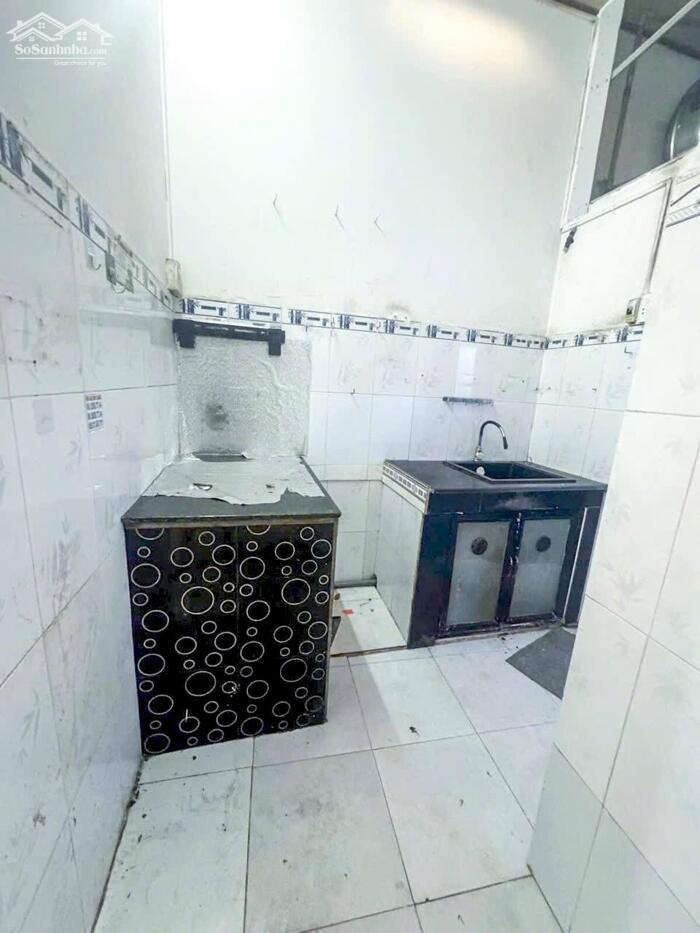 Hình ảnh Kiếm đỏ mắt luôn ko có căn thứ 2 - 57m2 ở Q6 mà có 3.8 tỷ mà còn TL 5