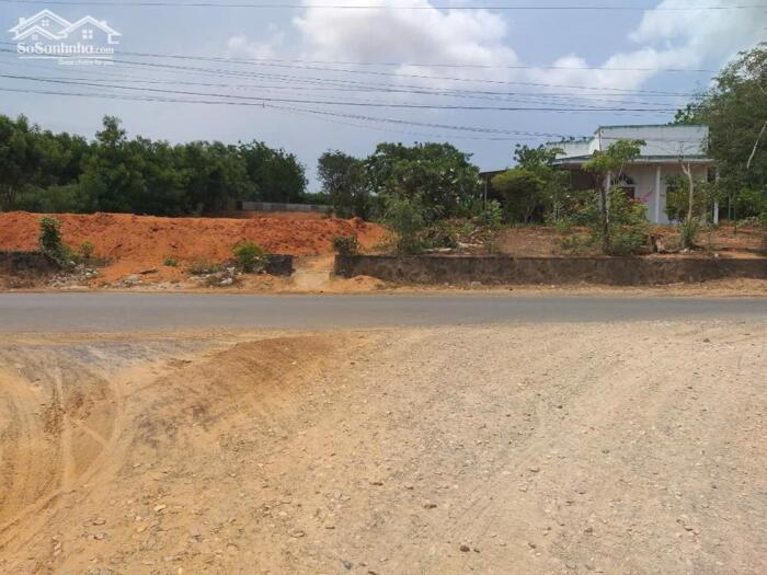 Hình ảnh Đất lô 2,đường 715-Hàm Đức-Hàm Thuận Bắc-DT 2,1 sào,mt 44m,View mương nước 1