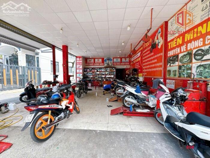 Hình ảnh Bán nhà góc 2 mặt tiền đường Lê Đại Hành, phường Hố Nai sổ hồng 126m2 ngang 7m giá 7.7 tỷ 0