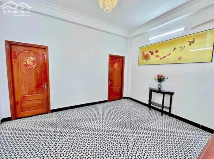 Hình ảnh Bán nhà tân cổ điển gần bênh viện nhi đồng cần thơ 4