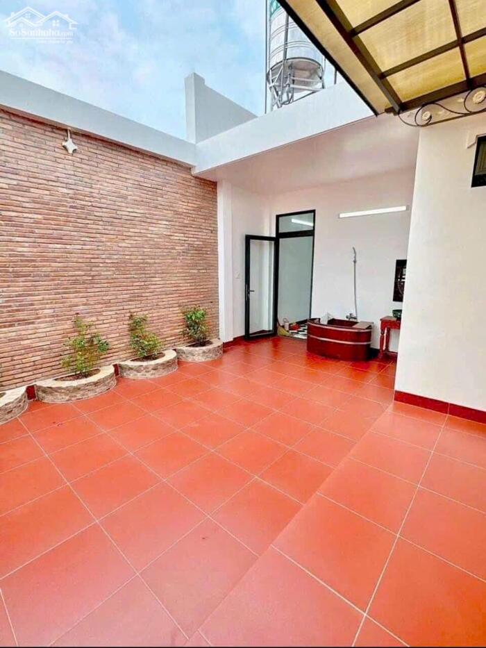 Hình ảnh Bán nhà tân cổ điển gần bênh viện nhi đồng cần thơ 1