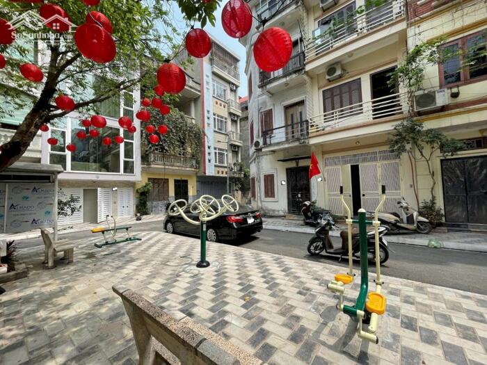 Hình ảnh Bán Nhà P/Lô 2 Ô Tô Tránh Quận Cầu Giấy 60m2-4T 2MT15m Vỉa Hè Lô Góc 27 Tỷ Hoàng Quốc Việt. 4