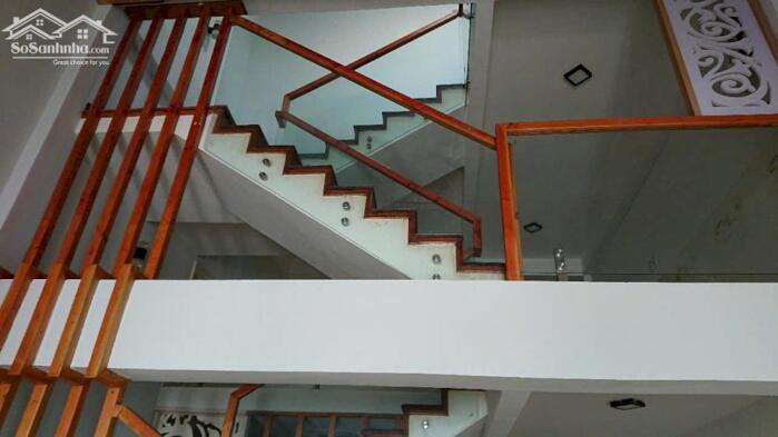 Hình ảnh Gia đình sang Mỹ định cư cần bán nhà 2 tầng+lửng ,gần bệnh viện 600 giường Đà Nẵng giá rẻ 0