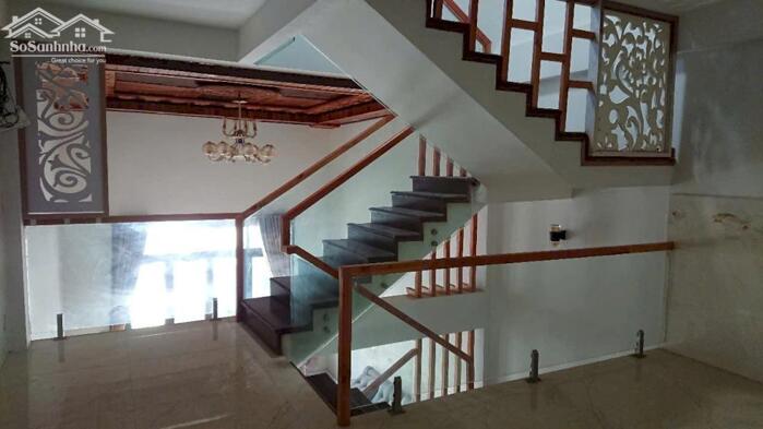 Hình ảnh Gia đình sang Mỹ định cư cần bán nhà 2 tầng+lửng ,gần bệnh viện 600 giường Đà Nẵng giá rẻ 13