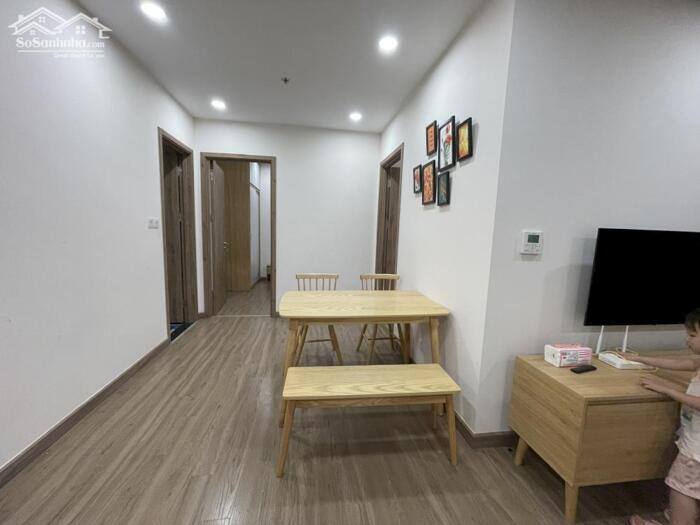 Hình ảnh Cho thuê 2 ngủ 2 vệ sinh - Chung cư Skyoasis KĐT Ecopark - Đủ đồ , View Đảo - Giá 7tr5/tháng 3