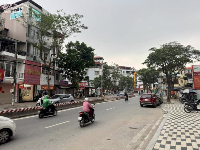 Hình ảnh Bán Nhà Mặt Phố Quận Tây Hồ 150m2-5T MT7m Vỉa Hè 2 THOÁNG 88 Tỷ Lạc Long Quân. 4