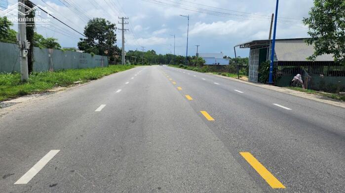 Hình ảnh bán gấp 7x45 mặt tiền Nguyễn Chí Thanh, Tân Bình, Thị Xã LaGi, Bình Thuận. giá rẻ 0