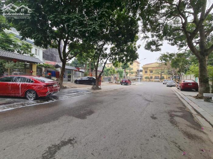 Hình ảnh Bán Nhà 2 tầng kinh doanh p. khai quang, Vĩnh Yên. Sử dụng 140m2 0