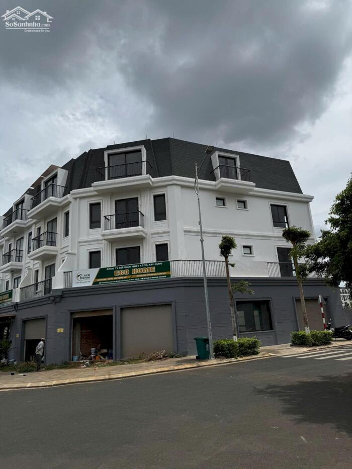 Hình ảnh Căn góc shophouse đường HƯớng dương giá tốt, dự án Ecocity Km7 142m2 1