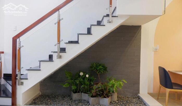 Hình ảnh Bán nhà hẻm thông xe hơi đường số 9, phường 16, GV. 7