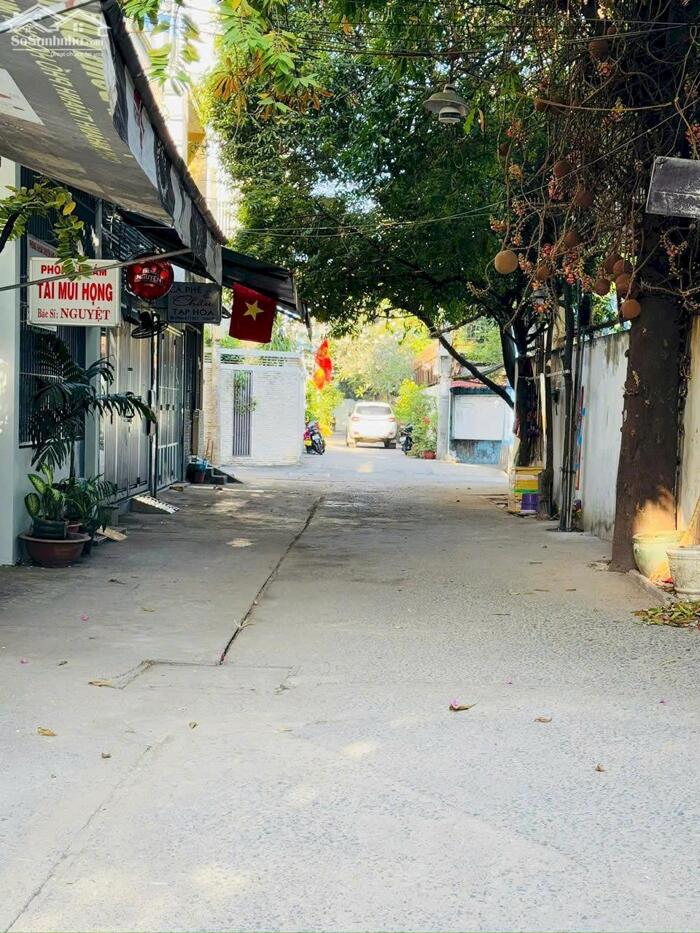 Hình ảnh Bán nhà hẻm thông xe hơi đường số 9, phường 16, GV. 13
