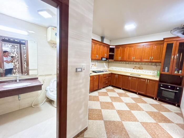 Hình ảnh SIÊU VIP- Ôtô tránh, dân trí cao Đường Cầu Giấy 133m/ 4 Tầng/ MT 7.2m 42.5 Tỷ, Mới đẹp ở ngay - LH 0987881444 8