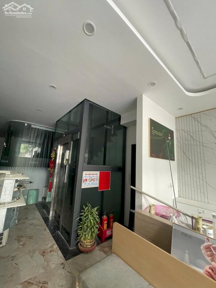 Hình ảnh Mặt Phố Vincom Bà Triệu 7 Tầng Thang Máy Mặt Tiền 6.5M 79 Tỷ 1 Sổ 1 Chủ 4