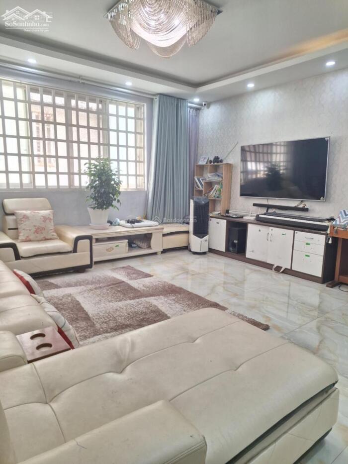 Hình ảnh Mặt tiền 90m2 - giá 14.2 tỷ - ngay chợ Phú Thuận - Cao Thị Chính, Q7 8