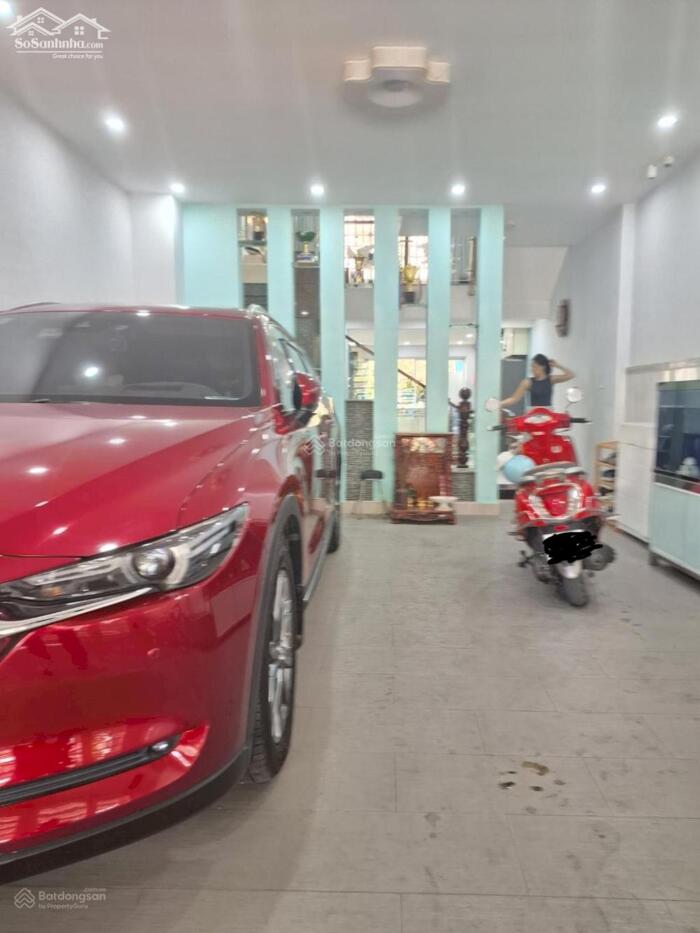 Hình ảnh Mặt tiền 90m2 - giá 14.2 tỷ - ngay chợ Phú Thuận - Cao Thị Chính, Q7 1