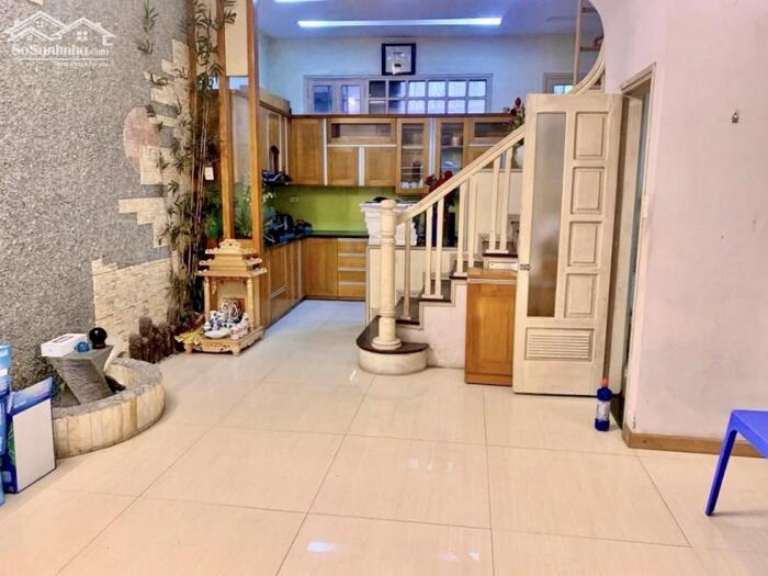 Hình ảnh Bán Nhà Mặt Phố Quận Đống Đa 90m2-5T Vỉa Hè 5m VIEW Hồ 2 THOÁNG 25 Tỷ Hồ Ba Mẫu. 2