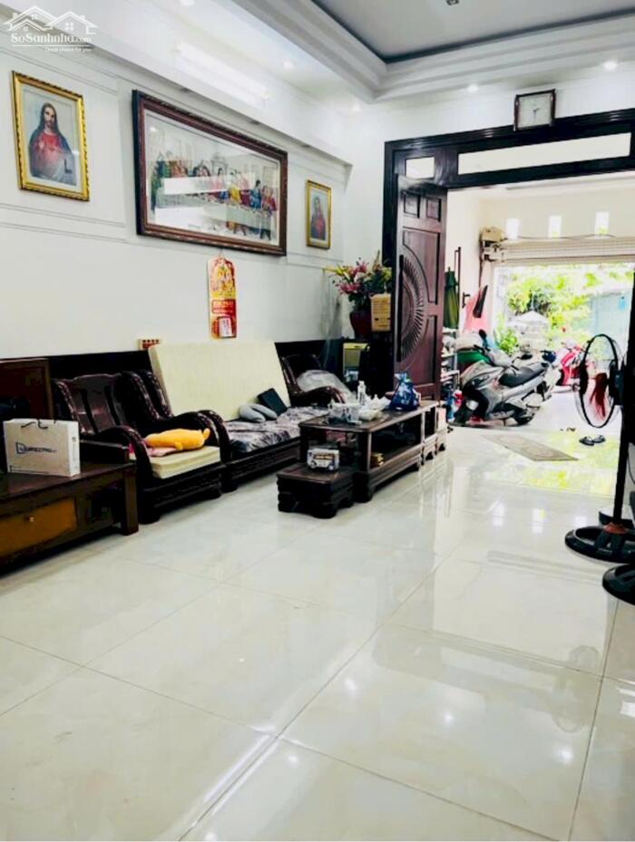 Hình ảnh Bán nhà Đội Cấn 100m2 nhà đẹp vị trí đẹp mặt tiền rộng 13.5 tỷ 0