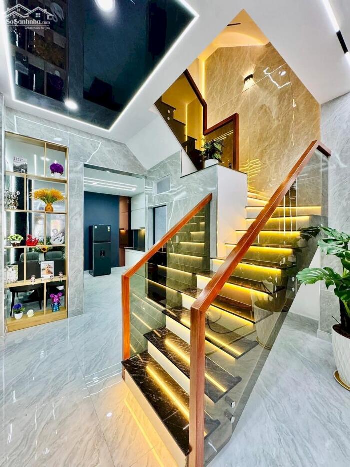 Hình ảnh Bán nhà mặt phố Âu Cơ 110m2 vị trí đẹp mặt tiền rộng đường oto 27 tỷ 1