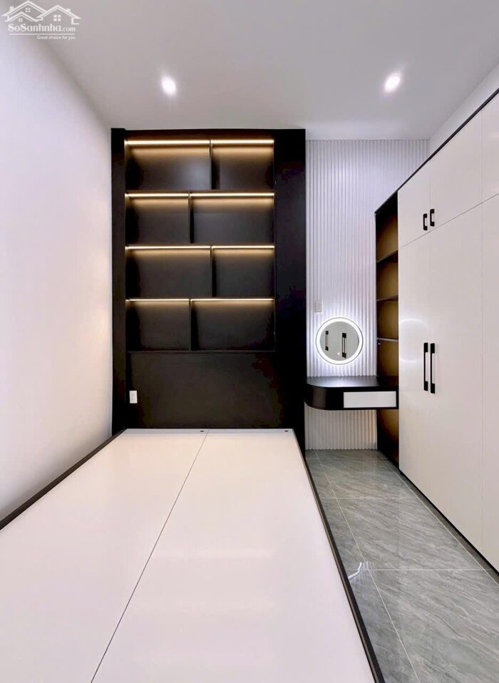 Hình ảnh 4tỷ490 - BÁN NHÀ 3 TẦNG (full nội thất) MẶT TIỀN TRỤC CHÍNH HẺM 54 HÙNG VƯƠNG 13