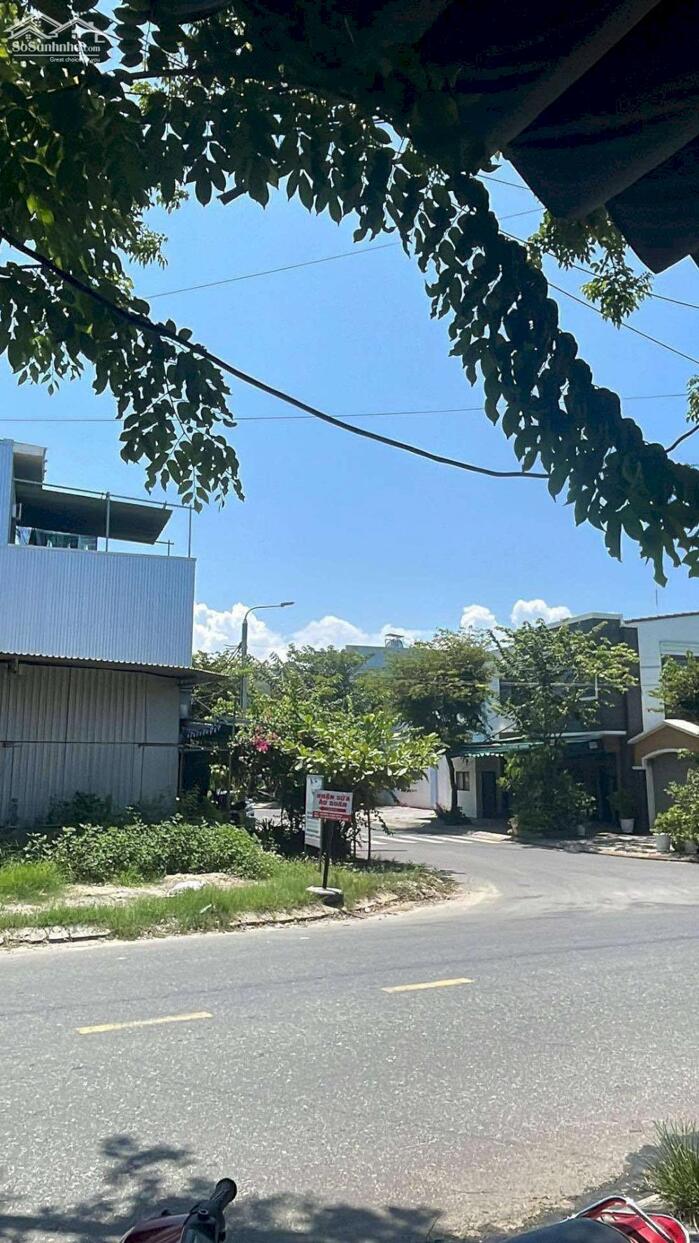 Hình ảnh Chính chủ gửi bán lô góc 2 MT đường Lê Đình Kỵ và Nguyễn Thị Cận.Đà Nẵng 1