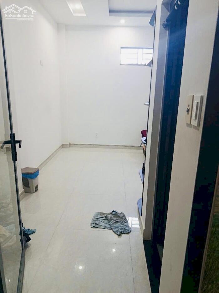 Hình ảnh Chính Chủ gửi bán nhà 3 tầng MT Phú Lộc 20,P Hoà Khánh.Đà Nẵng 4