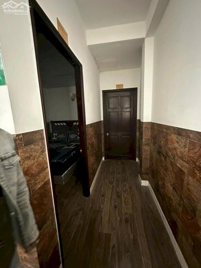 Hình ảnh Bán khách sạn thu nhập 100tr/tháng, khu tên lửa, Aeon mall, 100m2 4 tầng, 14pn giá 13.8 tỷ 4