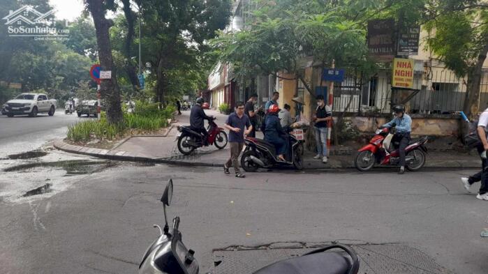 Hình ảnh Bán Nhà P/Lô 2 Ô Tô Tránh Huỳnh Thúc Kháng 66m2-4T MT5,6m Vỉa Hè 27,3 Tỷ Huỳnh Thúc Kháng. 1