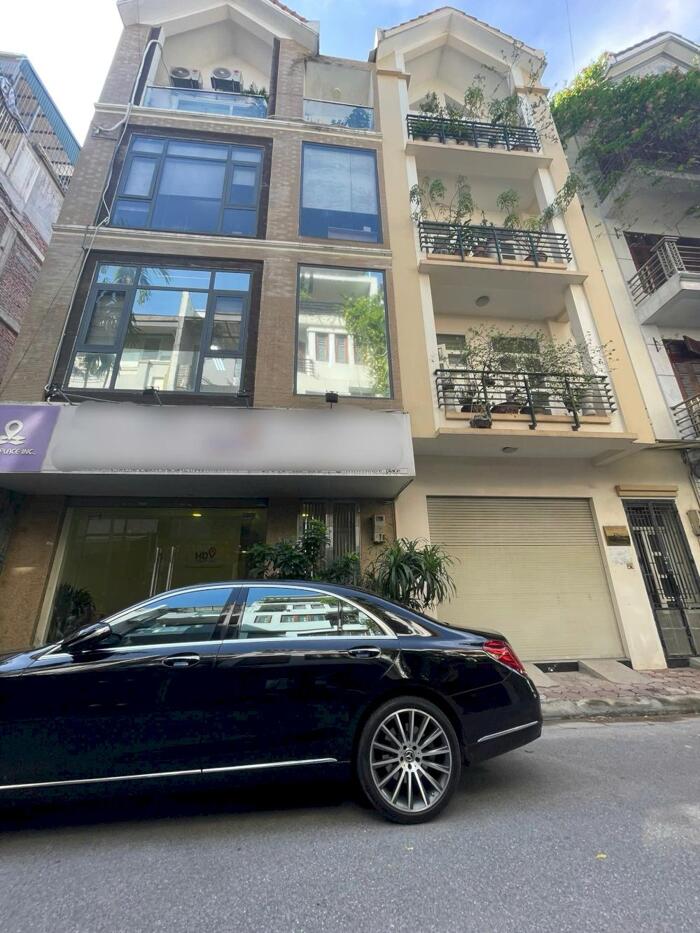 Hình ảnh Bán nhà Ôtô tránh Phố Trung Kính 75m/5Tầng/MT 6m 36.5 Tỷ, Kinh doanh, dân trí cao - Liên hệ: 0987881444 2