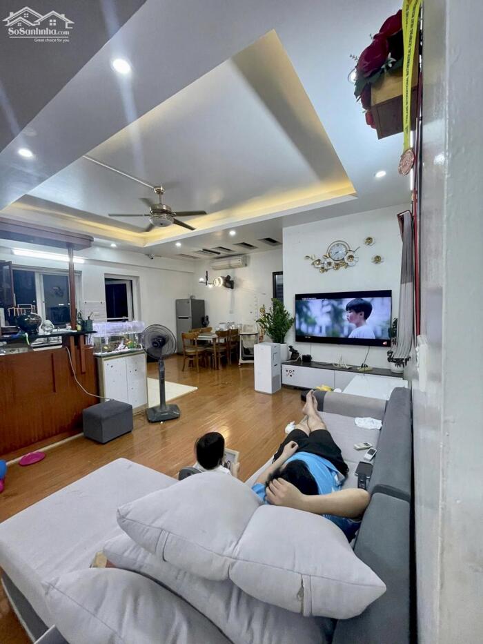 Hình ảnh Bán gấp chung cư cao cấp Hà Thành Plaza 102 Thái Thịnh 115m ( 3PN - 2WC) 8.5 Tỷ, Mới đẹp ở ngay - LH 0987881444 2