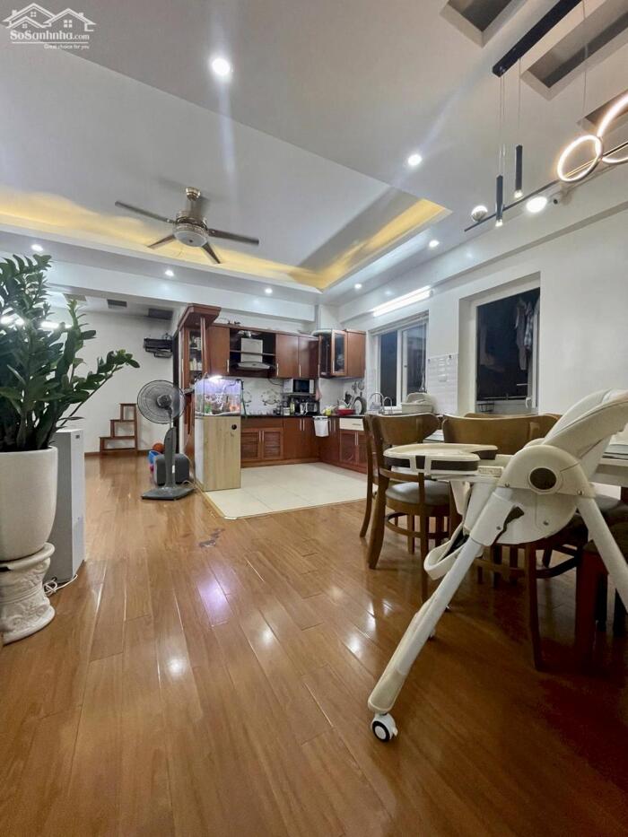 Hình ảnh Bán gấp chung cư cao cấp Hà Thành Plaza 102 Thái Thịnh 115m ( 3PN - 2WC) 8.5 Tỷ, Mới đẹp ở ngay - LH 0987881444 4