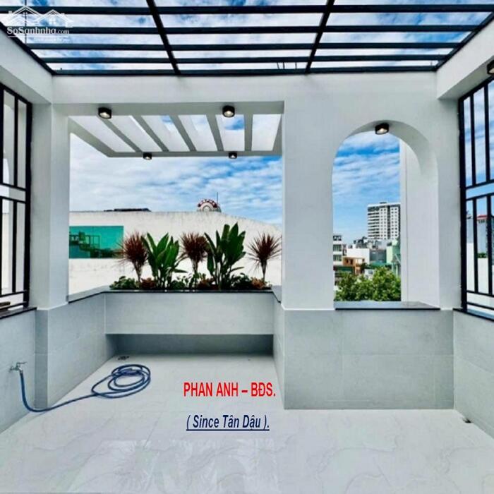 Hình ảnh Bán Gấp Nhà Phố Lê Văn Thịnh - Hẻm Xe Tải Thẳng 1 Trục - 4 Tầng Mới Đẹp! 0