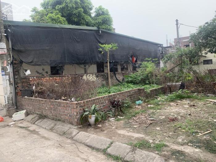 Hình ảnh Chính chủ bán 30m đất tổ 15 Thạch Bàn chỉ 4 tỷ đồng, ngõ nông, cách đường ô tô tránh 50m 0