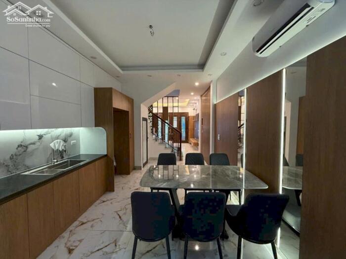 Hình ảnh Bán nhà 5 tầng đầy đủ công năng, view sân chơi, gần đại lộ Tây Thăng Long! 1