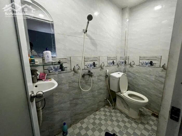 Hình ảnh Bán nhà riêng gần Vạn Phúc City, QL 13, 41m2 hẻm xe hơi, giá 4,6 tỷ 2