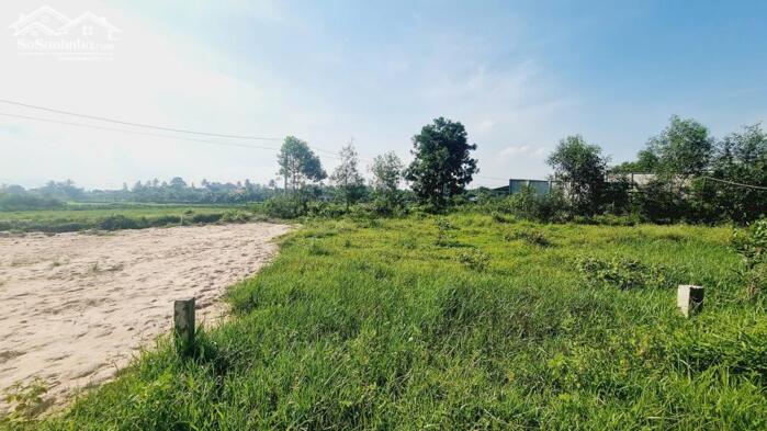 Hình ảnh chỉ 600 triệu sỡ hữu hơn 100m2 đất thổ cư 2 mặt tiền đường gần biển LaGi, Bình Thuận. sổ riêng 5