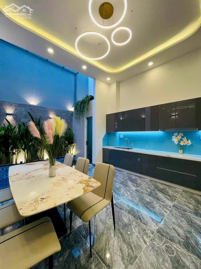 Hình ảnh Bán nhà mặt phố Nghi Tàm 160m2 nhà đẹp vị trí đẹp mặt tiền rộng 1