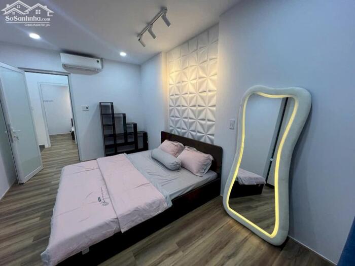 Hình ảnh Cho thuê nhà 2,5 tầng có sân kiệt oto Đống Đa, Hải Châu 1