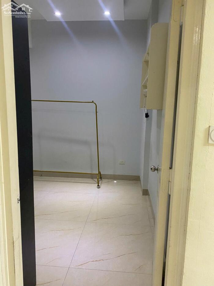 Hình ảnh cho thuê chung cư B4 Kim Liên, 76m, 2 phòng ngủ, đồ cơ bản 5