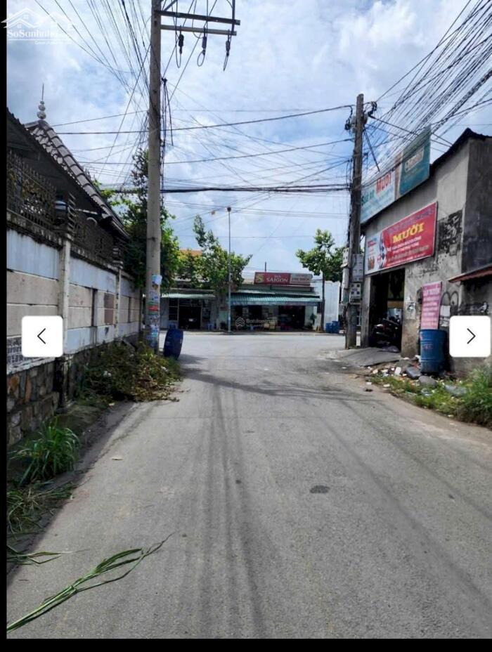 Hình ảnh Bán đất SkC có xưởng đang cho thuê tại Dĩ An, Bình Dương.Diện Tích Đất : 6.940,2 m2. 1