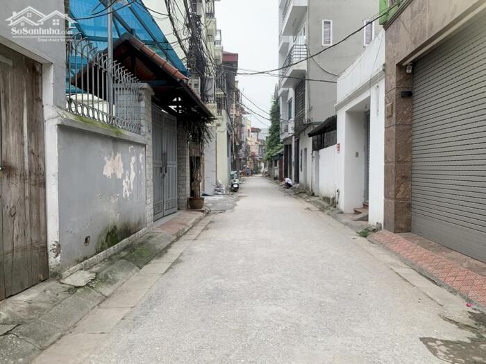 Hình ảnh Khủng hoảng tài chính giảm 1 tỷ chỉ còn 5,7 tỷ 60m2 đất ngõ 201 Phúc Lợi, cách 1 nhà ra đường ô tô tránh 0